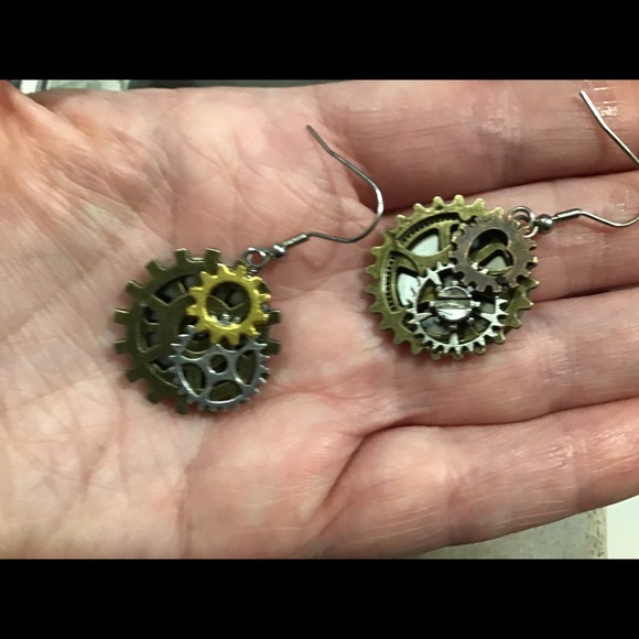 Steampunk handmade earrings silver gears metals - Picture 7 of 9